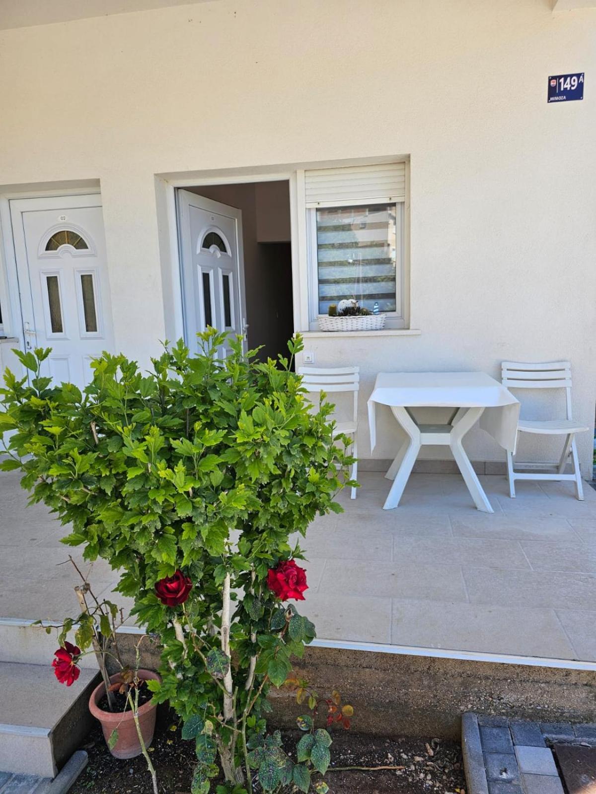Apartmani Butigan-Tiha Luka Неум Екстер'єр фото